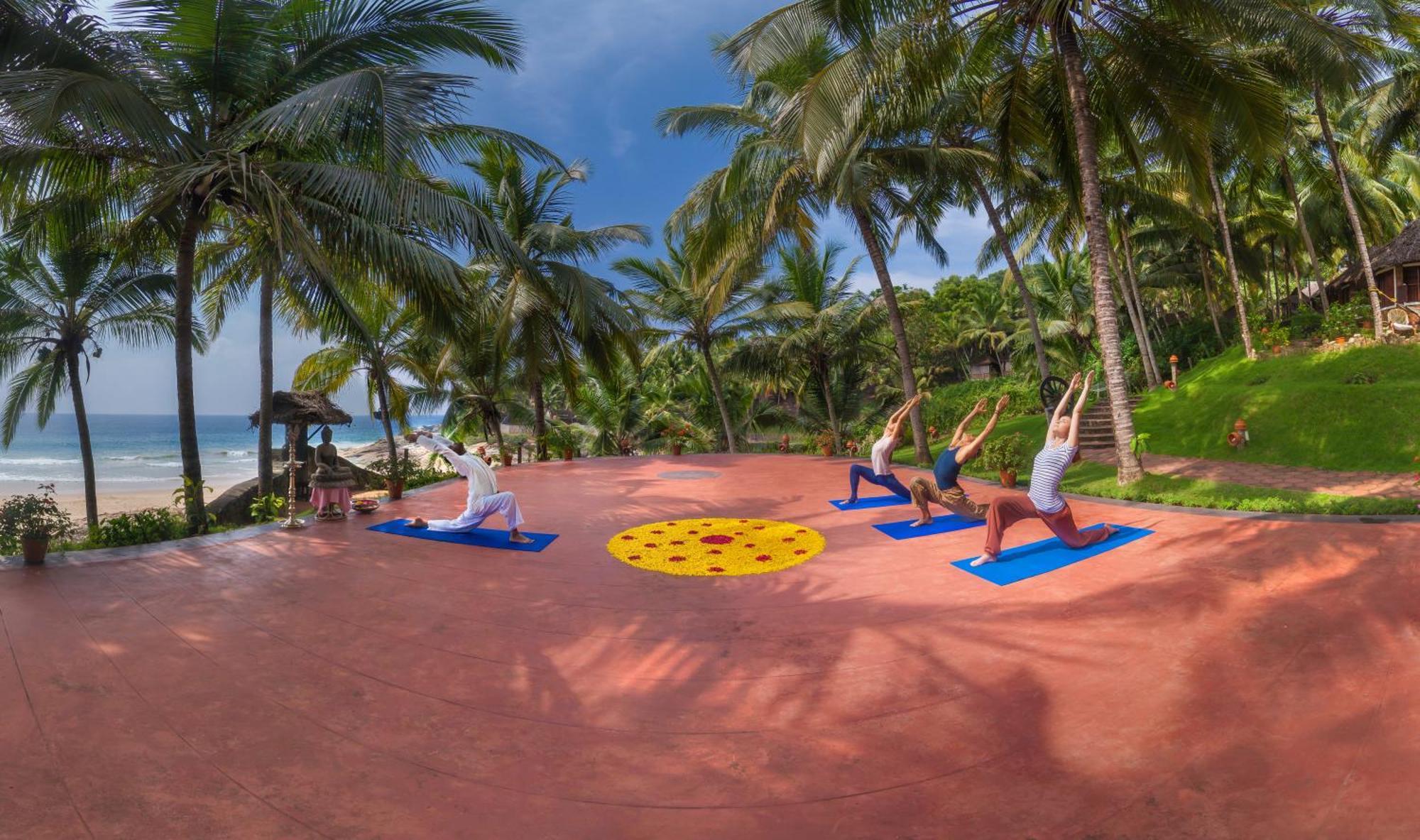 Soma Manaltheeram Ayurveda BeachVillage Kovalam Buitenkant foto